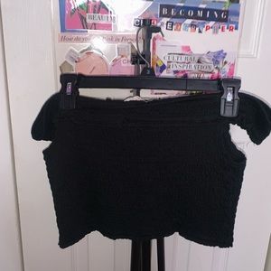 Selling this beautiful black off the shoulder summer crop top from Aeropostale